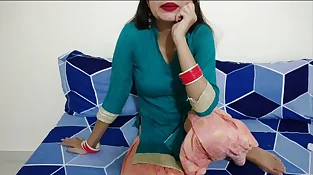 Desi devar bhabhi luving in bedroom romance with a warm Indian bhabhi with a uber-sexy body saarabhabhi6 clear Hindi audio